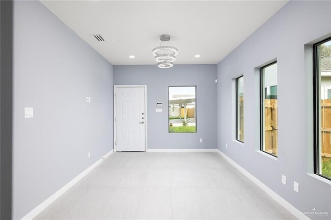 Photo - 14 W Harrison Ave Unit 4