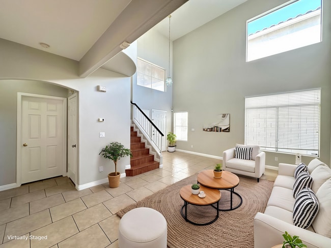 Photo - Buffalo Twain