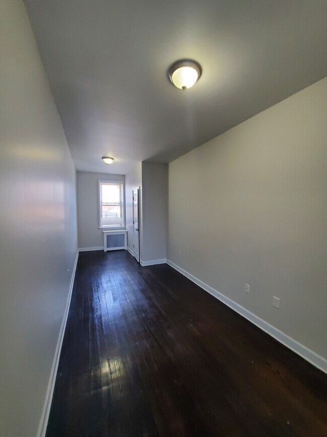 Photo - 45-47 Ravine Ave