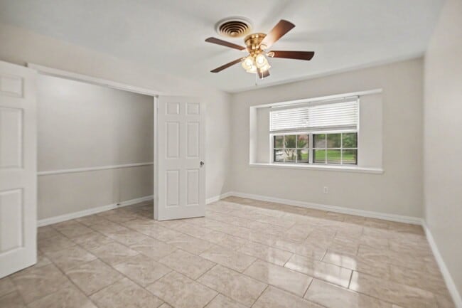 Photo - 5726 Ettrick Dr