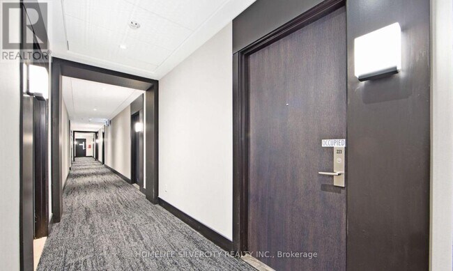 Photo - 55 Duke St W Unit 223