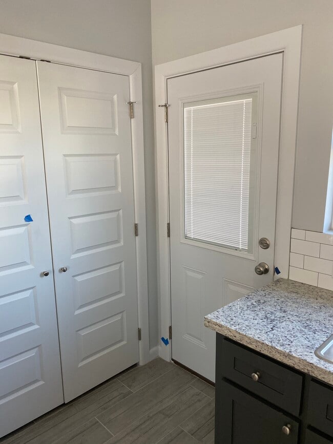 Integrated door blinds for improved light. - 413 Peabody Ave Unit #1