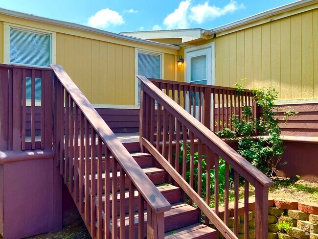 Building Photo - 1328 Steen Rd Rental