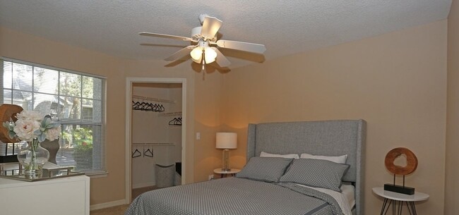 Photo - 31187 US 19 Unit 2