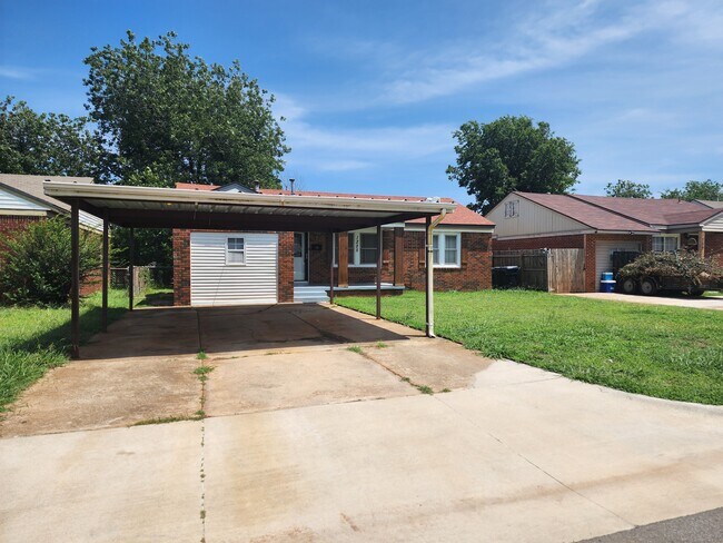 Photo - 1225 NE 42nd St
