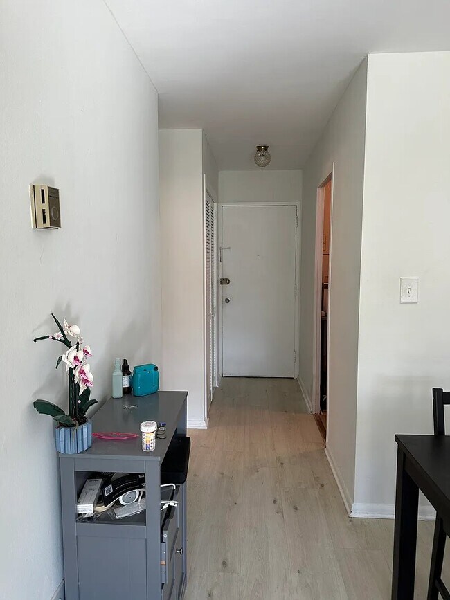 1330 New Hampshire Ave NW Unit 516