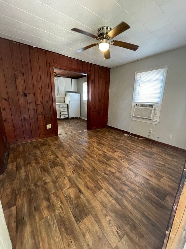 Building Photo - Apartment for rent!