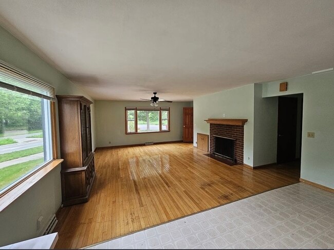 Photo - 3401 Dawes St