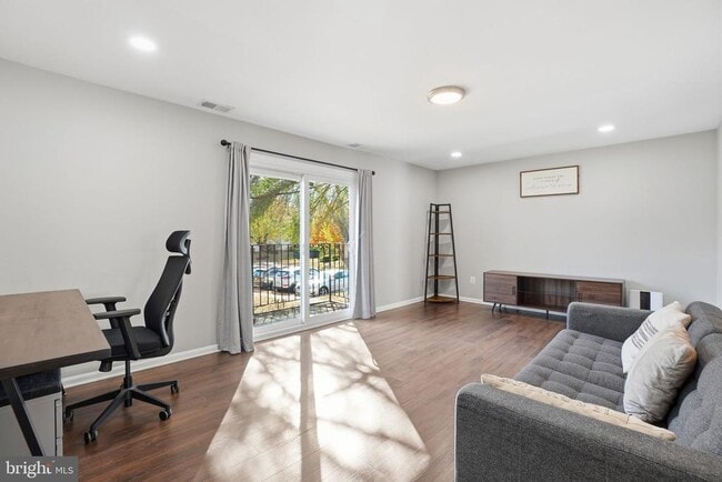 Photo - 9175 Broken Oak Pl Casa Adosada