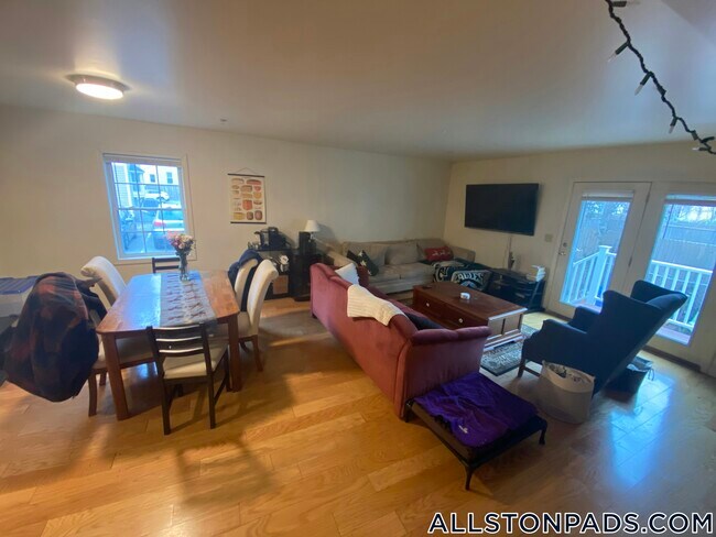 Photo - 36A Raymond St.