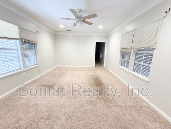 Photo - 3320 N Prieur St