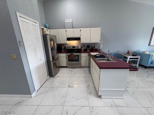 Photo - 1939 Santa Barbara Blvd