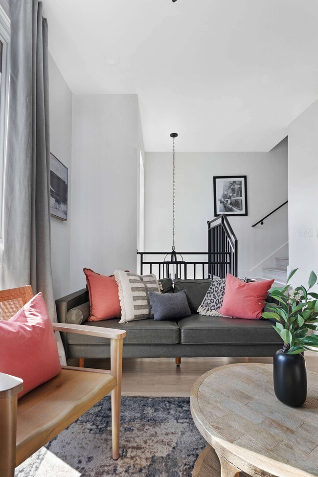 Photo - 919 Ramsey St Unit ID1045338P