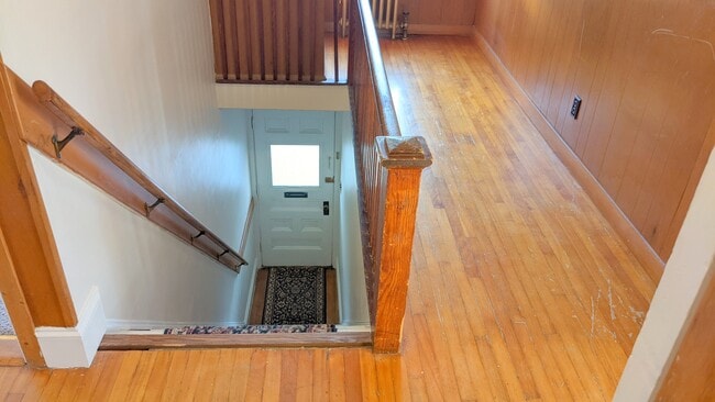 Building Photo - 10 Gustin Ave Unit 3 Rental