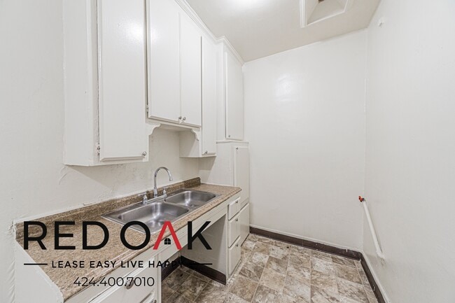 Photo - 450 S Kenmore Ave Unit 102