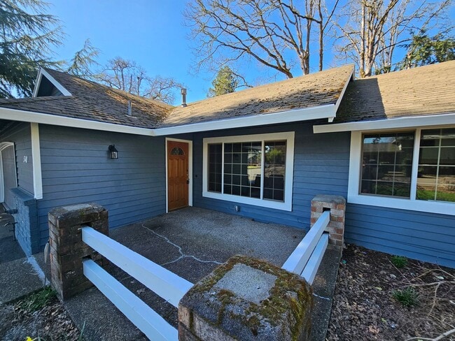 Photo - Roomy Ranch in Gladstone