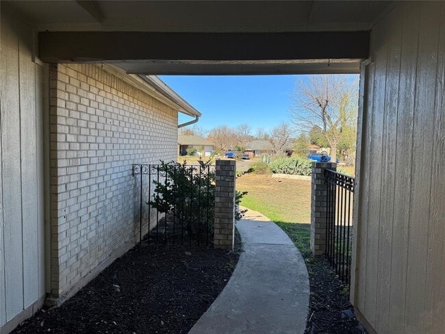 Photo - 11601 Gungrove Cir