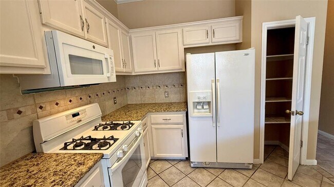 Photo - 2318 Sycamore Trail