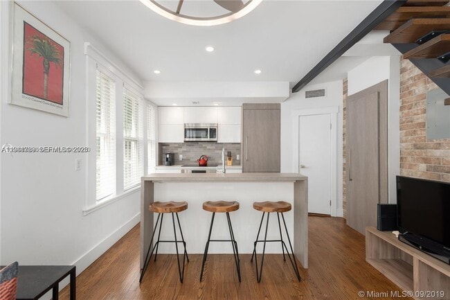 Photo - 739 2nd St Unidad 1