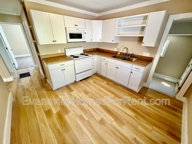 Photo - 2325 Margybeth Ave