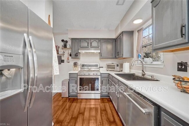 Photo - 1220 Woods Edge Cir