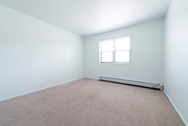 Photo - 21746 Jeffrey Avenue Sauk Village, IL 60411