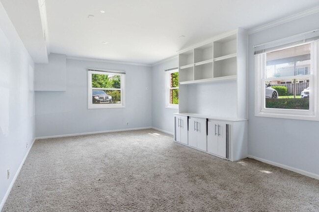 Photo - Updated condo in the heart of Green Hills!