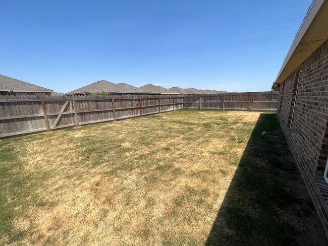 Photo - 8623 10th St