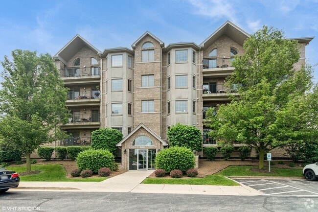 Building Photo - 14130 Sheffield Dr Unit 102 Rental