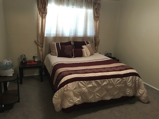 Photo - 181 E 5460 S Unit Apt 5