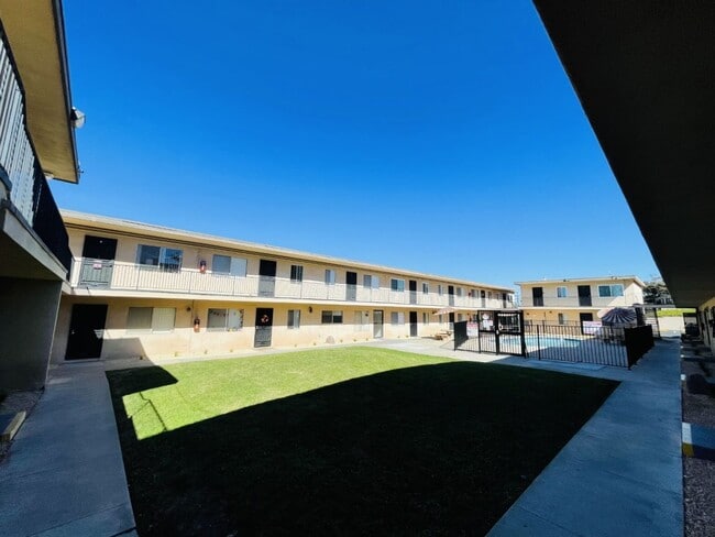 Mar Village II C St.