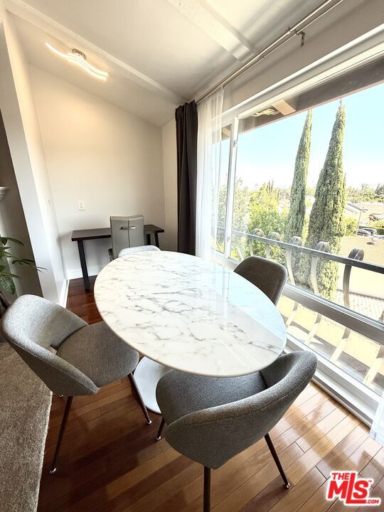 Photo - 12830 Burbank Blvd Unit 316