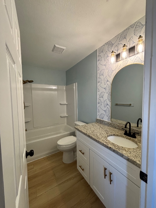 Photo - 22 S Commonsway Dr