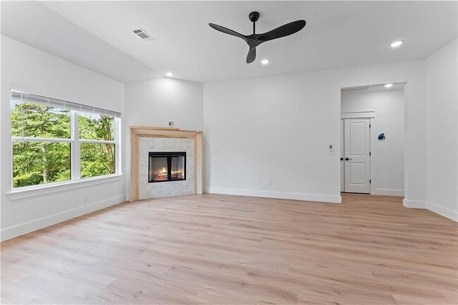 Photo - 17 Westmorland Dr