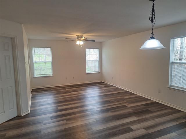 Photo - 2621 Lee Ave