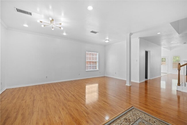 Photo - 2106 Hawks Rd