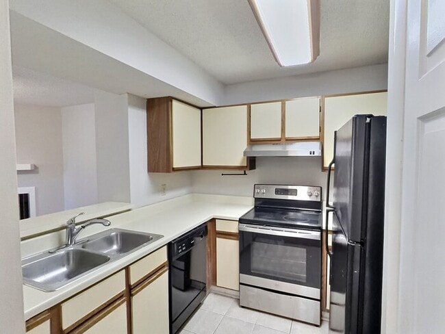 Photo - 3803 Chimney Ridge Pl