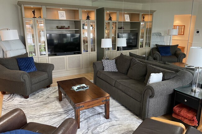 Photo - 871 Suncrest Cir