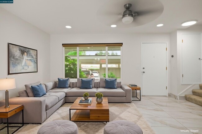 Photo - 560 La Copita Ct