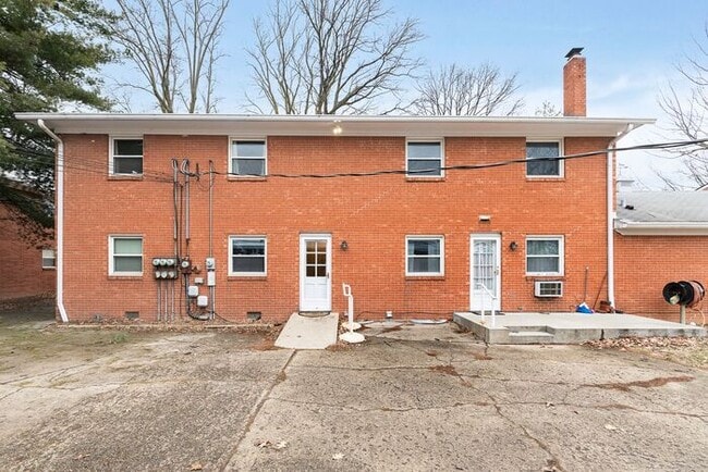 Photo - 5801 W 25th St