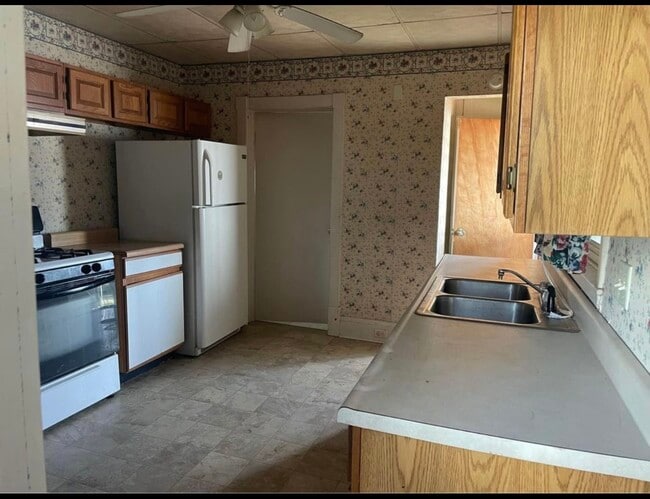 Photo - 756 3rd St