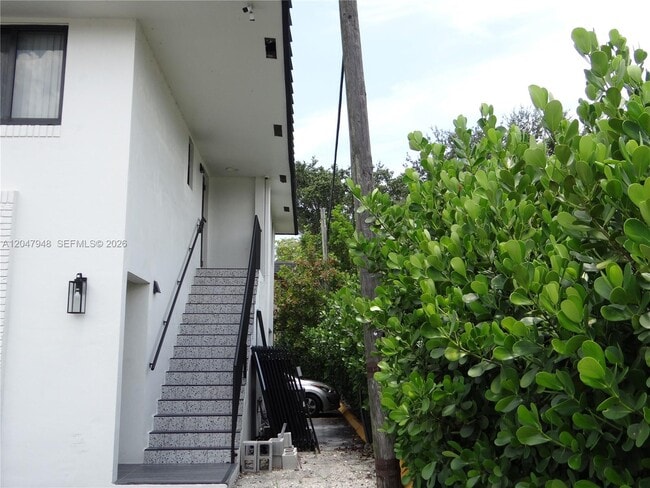 Photo - 5980 SW 40th Ave Unit D