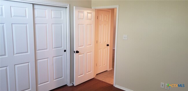 Photo - 2302 Griffin Dr