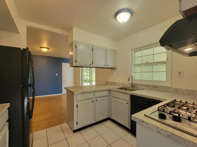 Photo - 12 Prests Mill Rd