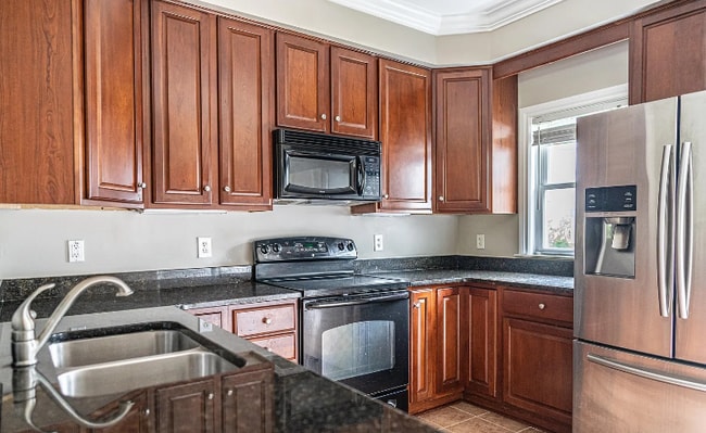 Photo - 250 E Delaware Ave