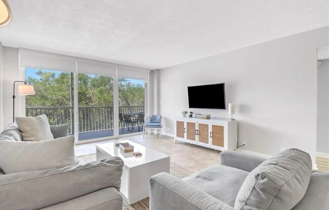 Photo - 5 Bluebill Ave Unidad 203