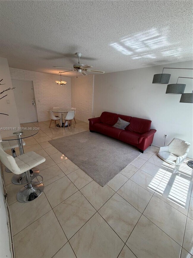 Photo - 17620 Atlantic Blvd Unit 514