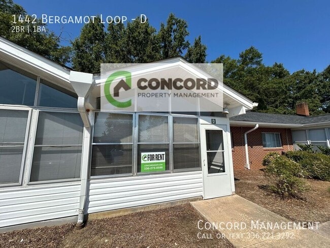 Building Photo - 1442 G Bergamot Loop Unit D Rental