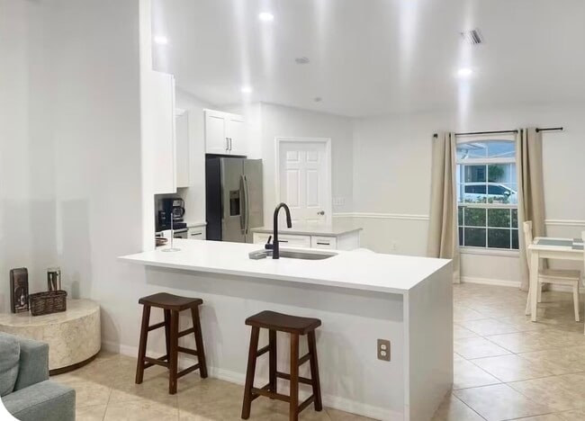 Photo - 5019 23rd St E