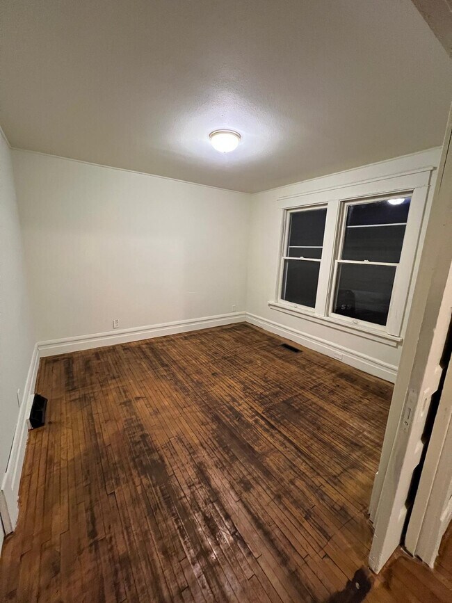 Photo - 714 McKinley St Unit 2